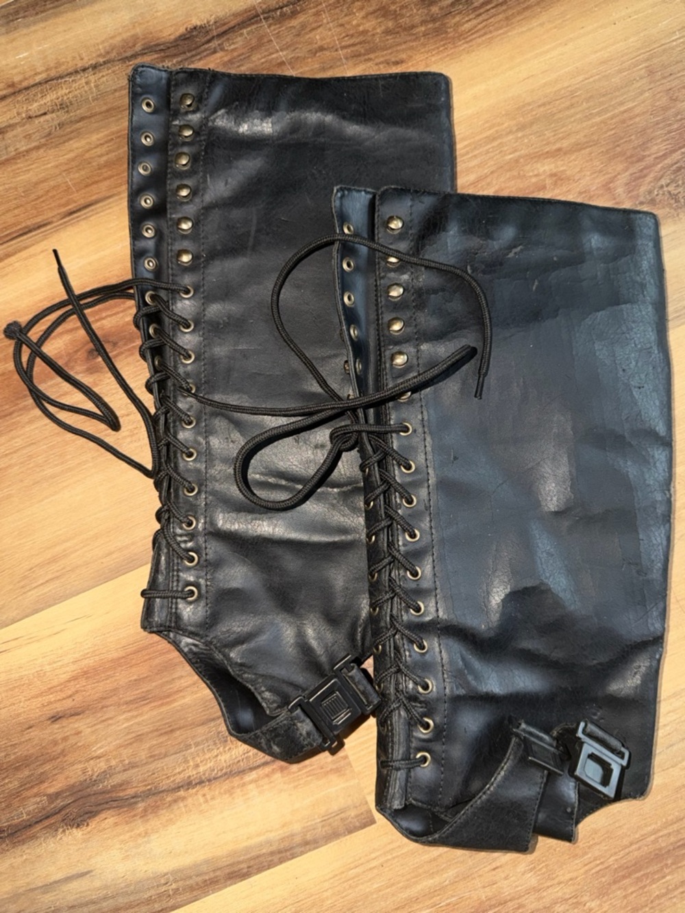 Vintage Black Leather Lace-Up Gaiters